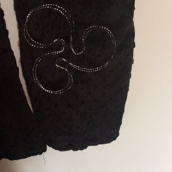 Triple Flip kids fuzzy and soft sweatpants - Picture 2 of 4